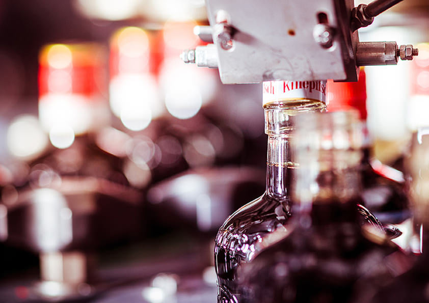 Killepitsch Abfüllung Closeup Bild